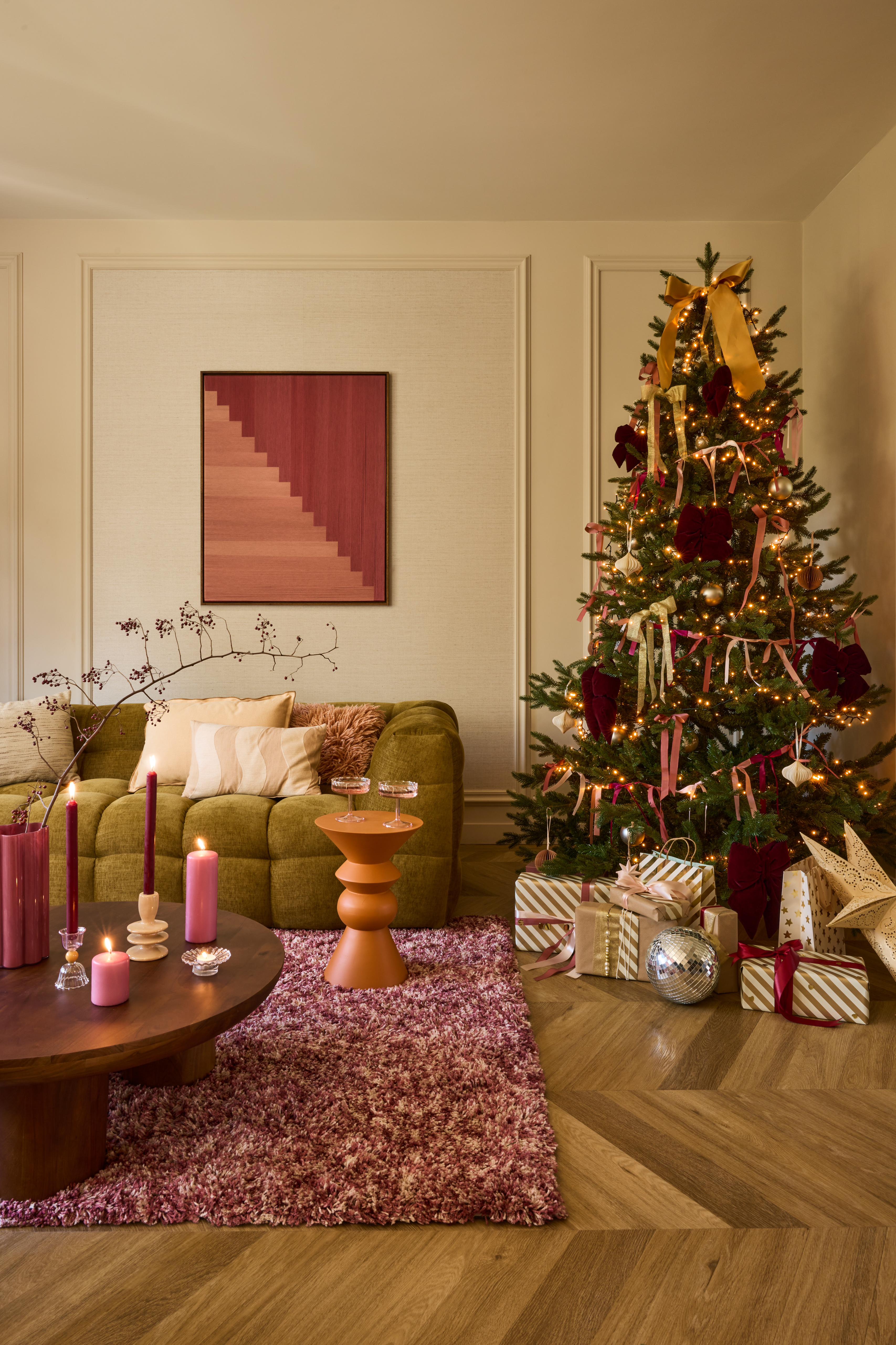 Luxury art in cotton stripes